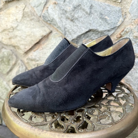 Walter Steiger Shoes - Walter Steiger 1980s Vintage Handmade Suede Designer Heels